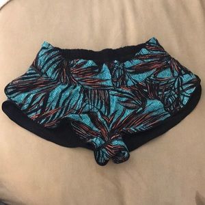 Lulu Lemon reversable Shorts